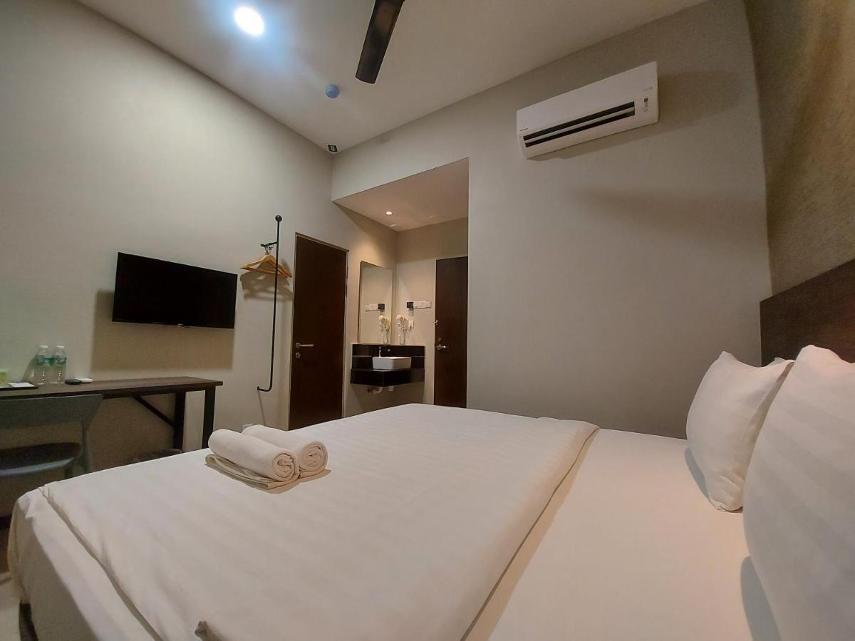 Miico Hotel @ Mount Austin Johor Bahru Zewnętrze zdjęcie