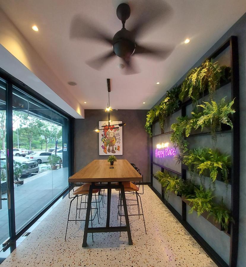 Miico Hotel @ Mount Austin Johor Bahru Zewnętrze zdjęcie