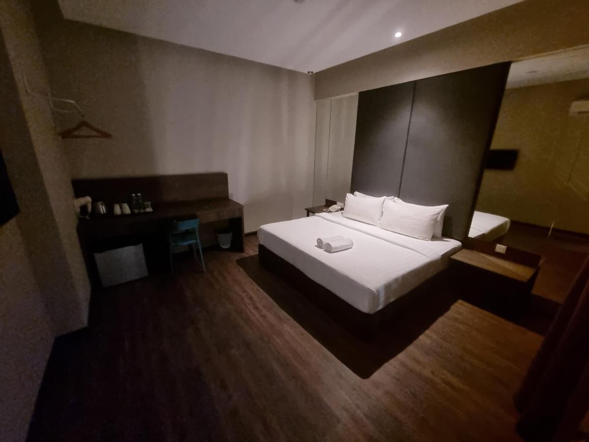 Miico Hotel @ Mount Austin Johor Bahru Zewnętrze zdjęcie
