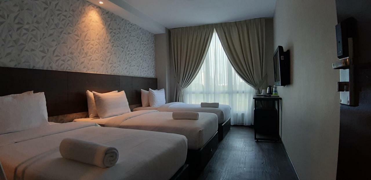 Miico Hotel @ Mount Austin Johor Bahru Zewnętrze zdjęcie