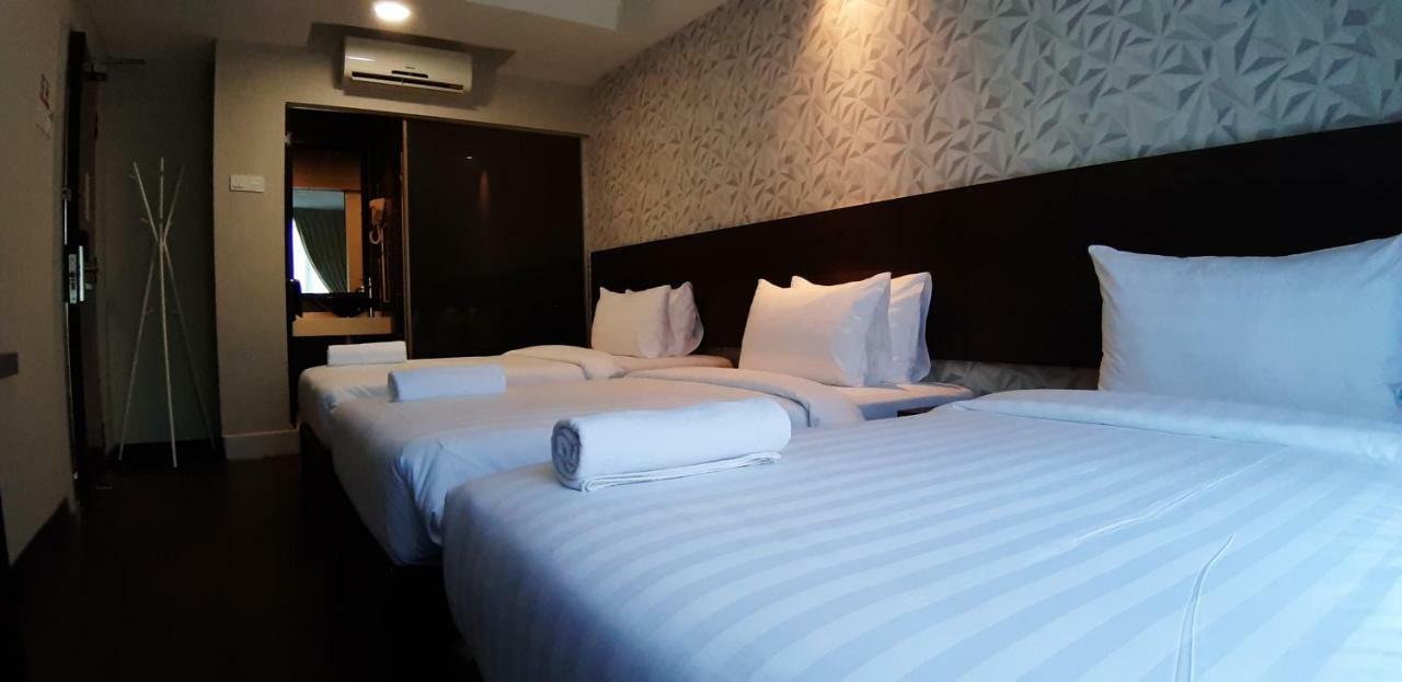 Miico Hotel @ Mount Austin Johor Bahru Zewnętrze zdjęcie