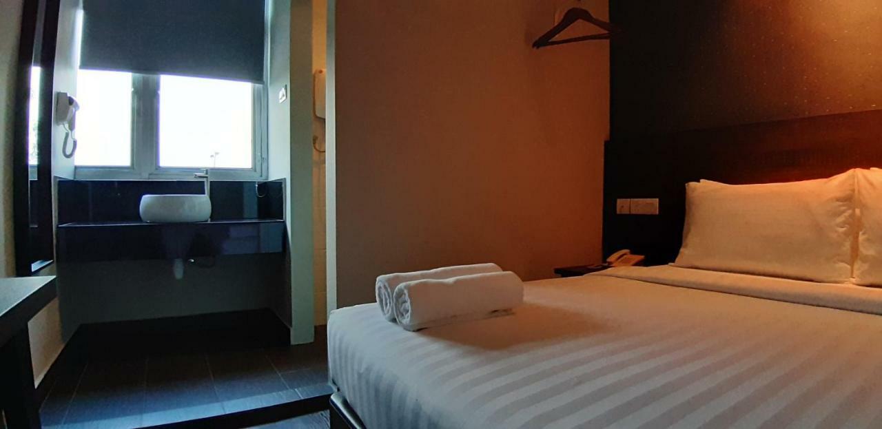 Miico Hotel @ Mount Austin Johor Bahru Zewnętrze zdjęcie