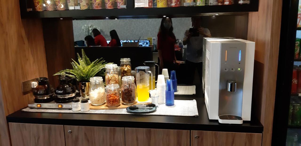 Miico Hotel @ Mount Austin Johor Bahru Zewnętrze zdjęcie