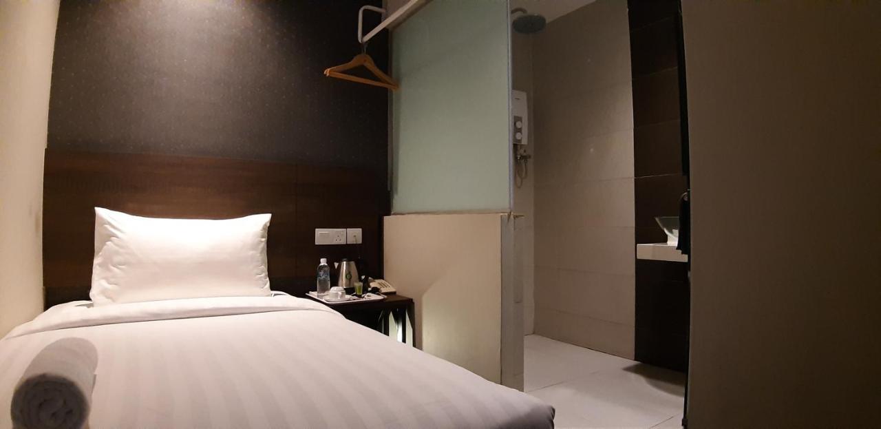 Miico Hotel @ Mount Austin Johor Bahru Zewnętrze zdjęcie