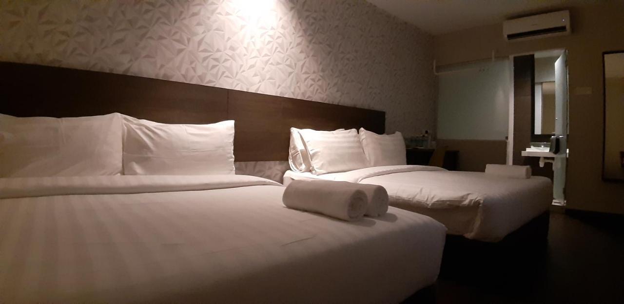 Miico Hotel @ Mount Austin Johor Bahru Zewnętrze zdjęcie