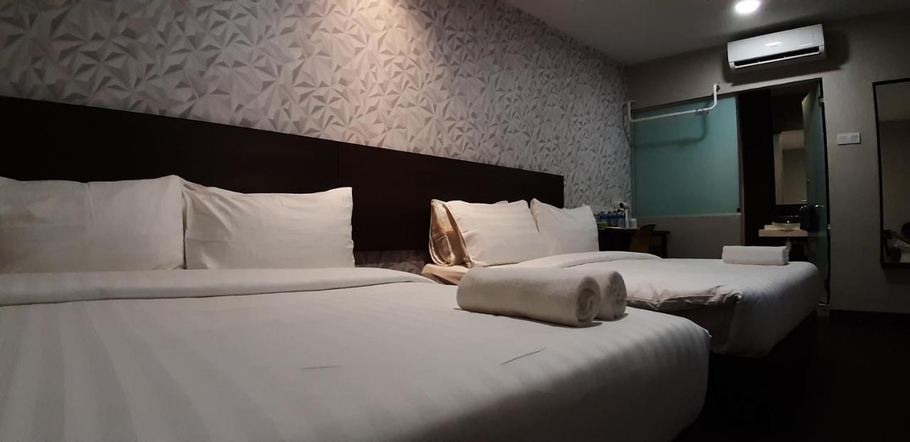 Miico Hotel @ Mount Austin Johor Bahru Zewnętrze zdjęcie